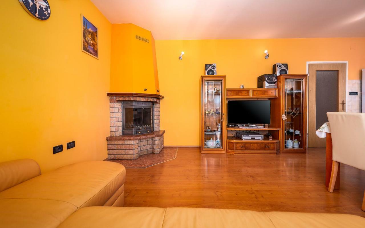 Villa House Semy With Private Pool Pazin Exterior foto